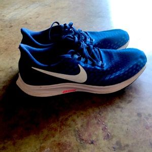 Men's Nike shoes